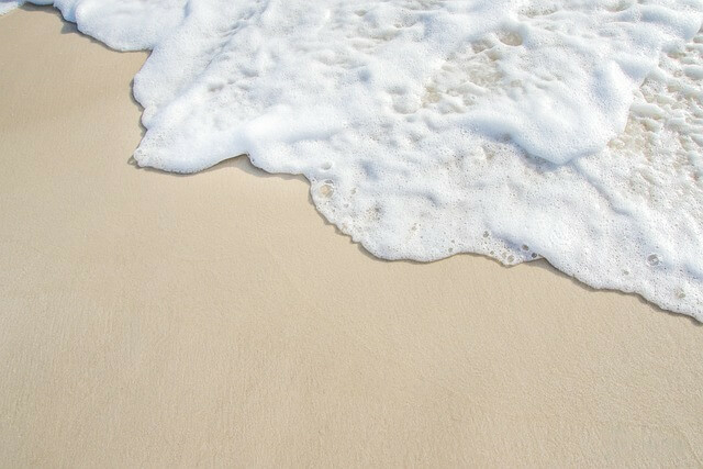 beach-5043177_640